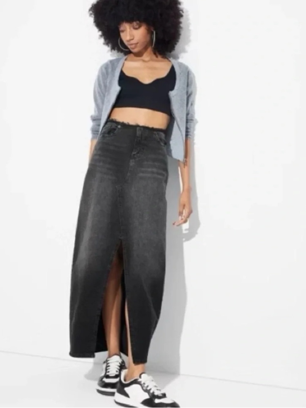wild fable Black Maxi Denim Skirt with Raw Waist in size 0